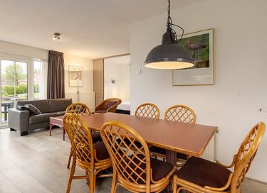 House (6p) overlooking the Frisian waters - 6