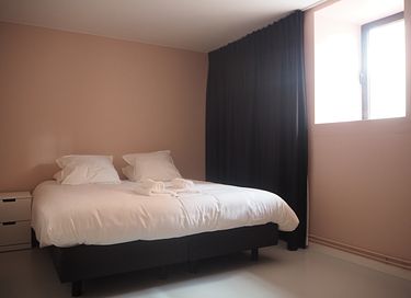 Aan het strand in een historisch ziekenhuis - 29
