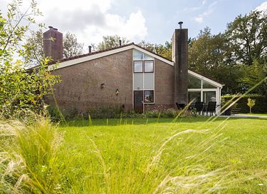 Gezellig familiehuis met grote tuin - 37