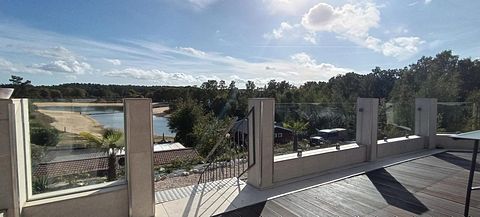 Vakantiehuis met uitzicht op een meer - 4
