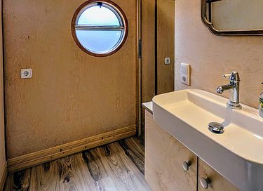 Caravane confortable pour 2 personnes - 6