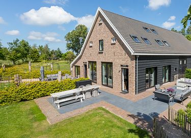Groot en luxe vakantiehuis in Zeeland - 23