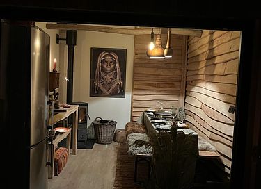 Nuitée dans une cabane romantique avec bain à remous - 9