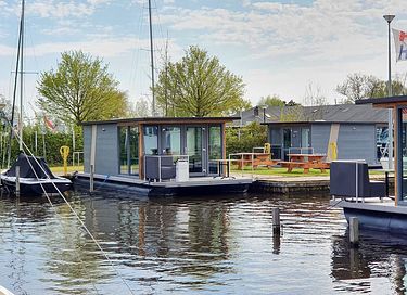 Bijzonder overnachten op het water - 1