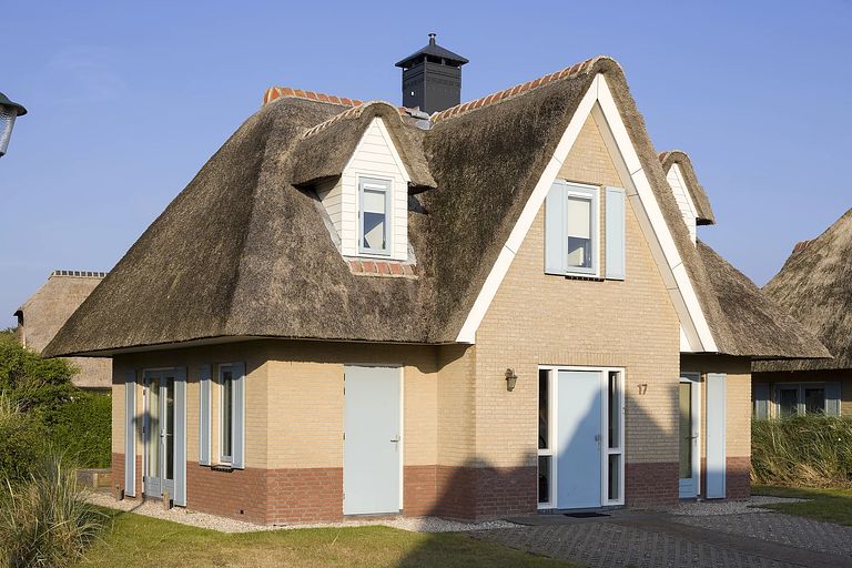 Vacation home in the dunes with private sauna - 1