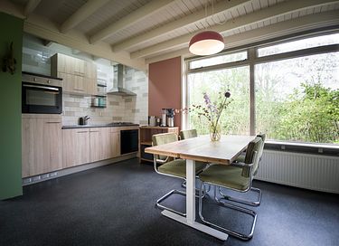 Vakantiehuis met ruime tuin en overkapping - 13