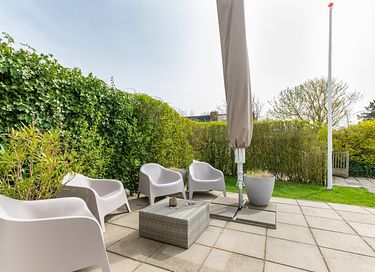 family villa with large garden near the sea - 24