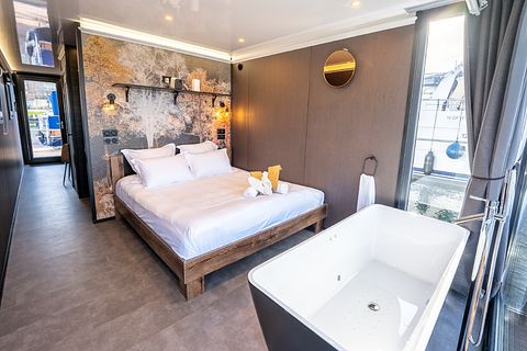 Romantisches Tiny House auf dem Wasser - 5