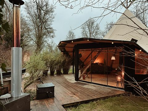 Romantische glamping tent met een hottub - 2