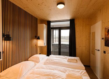 Luxuriöse Wellness Lodge mit Jacuzzi - 20