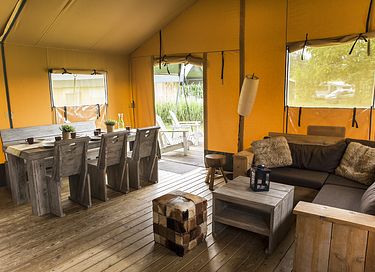 Adventure camping in a safari tent - 3