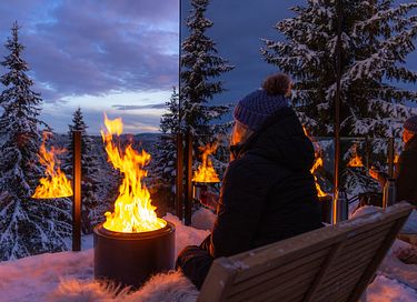 Einzigartiges Spiegelhaus mit Whirlpool in Norwegen - 48