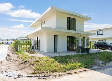 Villa (8p) met grote tuin aan het water - 38