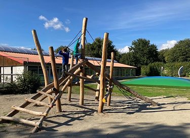 Geräumige Ferienwohnung in einem bewaldeten Gebiet - 22