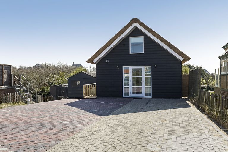 Stimmungsvolles Ferienhaus in der Nähe von Strand und Dünen - 1