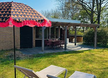 Feriehus (4 pers.) med hottub i skovrigt feriecenter - 25