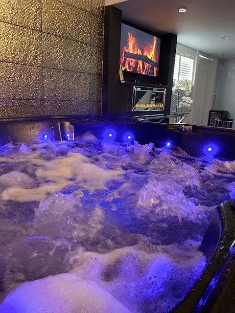Luxury B&B with sauna and jacuzzi - 3