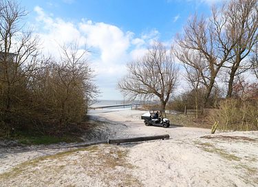 Luxury holiday with sauna in Friesland - 3