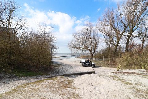 Luxury holiday with sauna in Friesland - 3