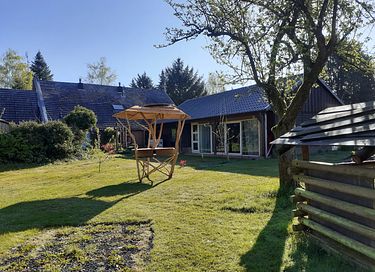 Bijzondere yurt op gezellige minicamping - 14