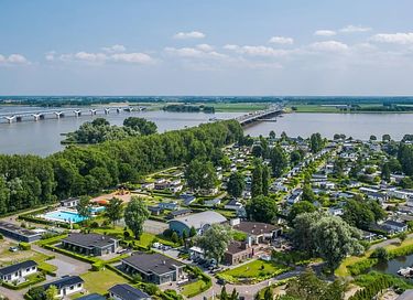 Vakantiehuis voor 6 personen aan het water - 10