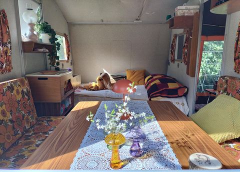 Spend the night in a vintage folding caravan - 5