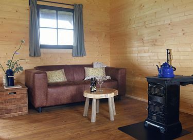 Houten cabin met hottub in het groen - 8