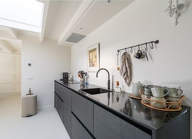 Attractive bungalow with outdoor shower - 12