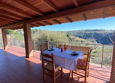 Vakantiehuis in de natuur met mooi uitzicht - 11