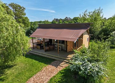 Tente de glamping (2p) avec bain à remous
