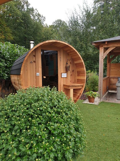 Unique circus wagon with jacuzzi and sauna - 3