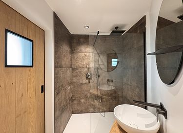 Vakantiehuis met hottub en uitzicht - 16