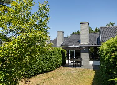 Geschakelde bungalow in de duinen