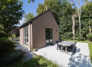 Maison familiale moderne et lumineuse avec grand jardin - 29