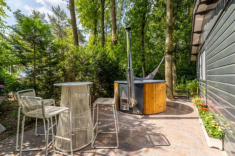 Design boshuisje met privé hottub - 3