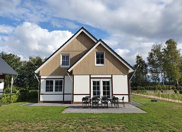 Villa familiale (14) sur parc dans le Limbourg