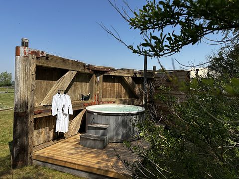 Romantische verblijf in luxe glamping dome - 2