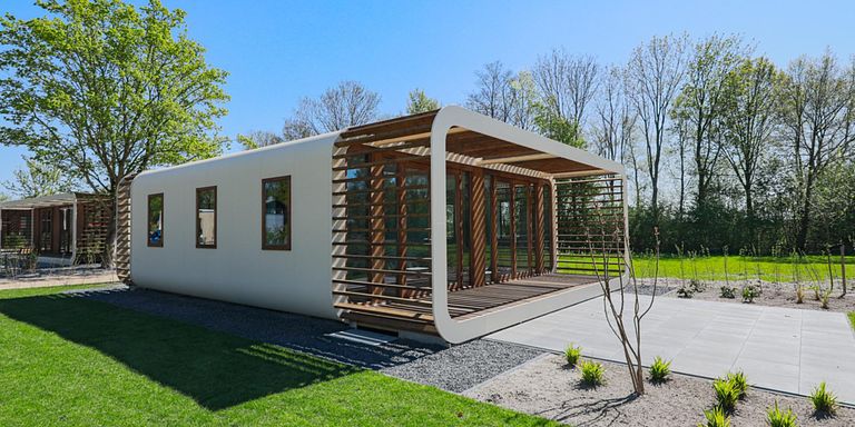 Séjour design pour 4 personnes - 1