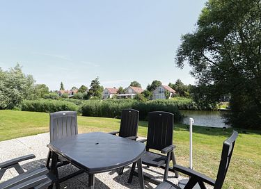 Waterfront home for 6 people - 10
