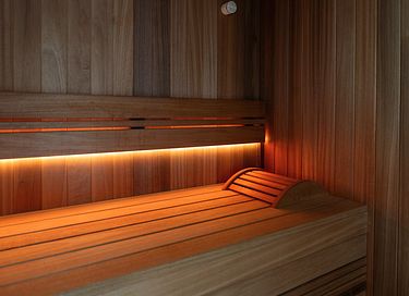 Romantic overnight stay with sauna and jacuzzi - 18