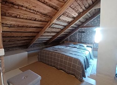 Family Residence with loft and Hideaway - 17