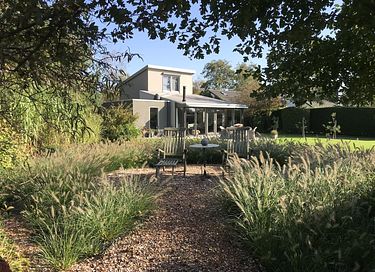 Detached villa with fenced garden - 23