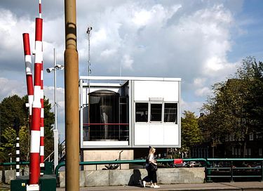 Slapen in een uniek brughuis in Amsterdam - 3