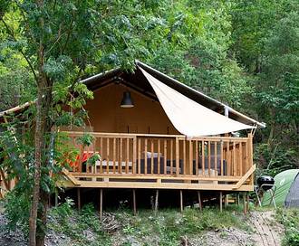 Vacanze in Francia in una di queste 10 tende glamping