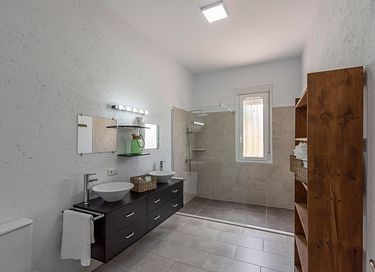 Vakantiehuis met veel ruimte en mooi zwembad - 18