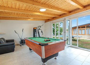 Group accommodation with private pool - 28