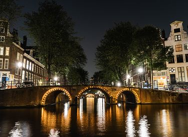 Luxe appartement aan het water in Amsterdam - 14