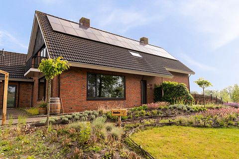 Ruime woning in Twente met optionele wellness - 3