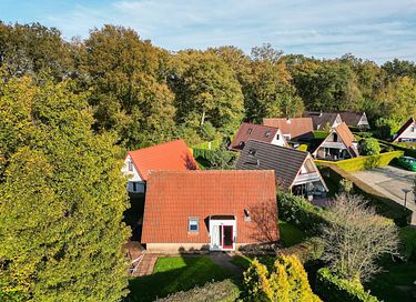 Maison avec grand jardin à l'orée des bois - 38