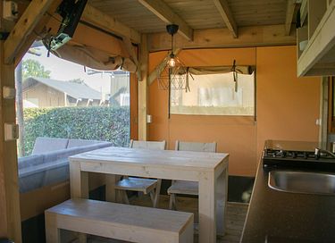 Luxe safaritent (4p) op veelzijdige camping - 5